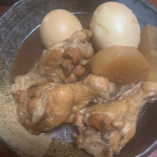 鶏手羽元と大根と卵の酢醤油煮